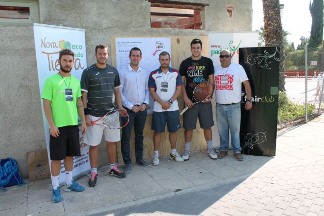 El Concejal García Nicolás inaugura el I Flair Club Absoluto de Tennis Open Oasis con participación de grandes jugadores de varios países