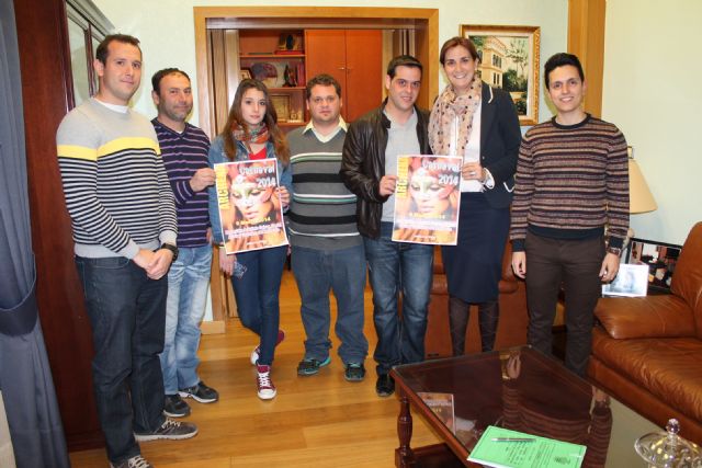 Firma de dos convenios para la realización de la XXIV Semana de la Mujer y para la organización del Carnaval de Piñata del 9 de marzo