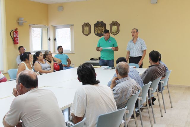 Más de 250.000 euros para dar trabajo a 57 trabajadores desempleados que realizarán mantenimiento de jardines, así como limpieza de caminos rurales