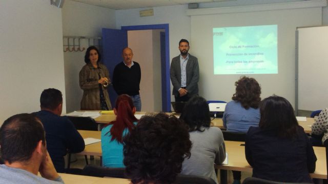 Inaugurado esta mañana el Curso de Prevención de Incendios y Planes de Emergencia en Archena para trabajadores del Ayuntamiento