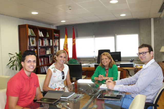 La Alcaldesa de Archena se ha reunido con la Consejera de Educación para evaluar y presentar varias mejoras educativas