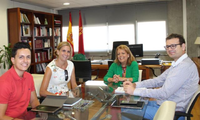 /La consejera de Educación se reúne con la alcaldesa de Archena