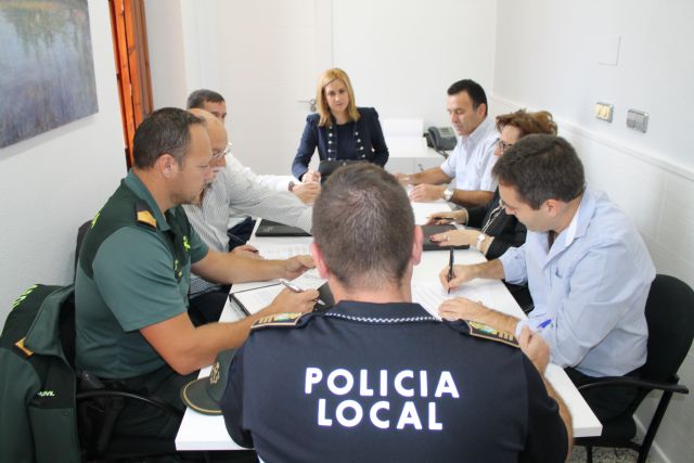Los delitos leves disminuyen y las incidencias por ruidos  han cesado, según conclusiones de la reunión de la Junta Local de Seguridad