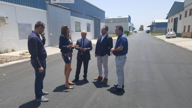 La inversión de 287.700 euros del Plan regional de Obras y Servicios en Archena permite mejorar una veintena de calles