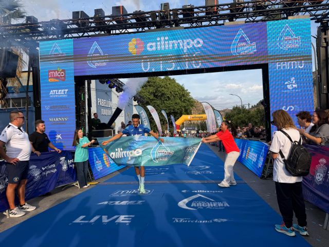 La Media Maratón de Archena reúne a más de 1500 corredores y da un salto de nivel con la incorporación del Campeonato regional y la Running Challenge