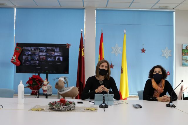 La Alcaldesa de Archena reúne a más de 300 alumnos del municipio con motivo del día de la Constitución
