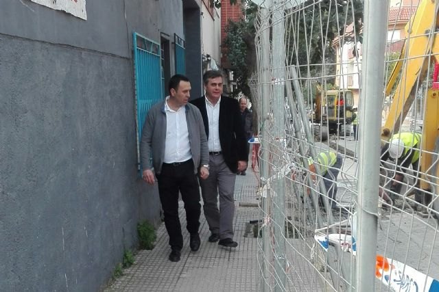 La Comunidad invierte más de 211.000 euros en renovar los colectores de saneamiento del barrio del Otro Lao de Archena