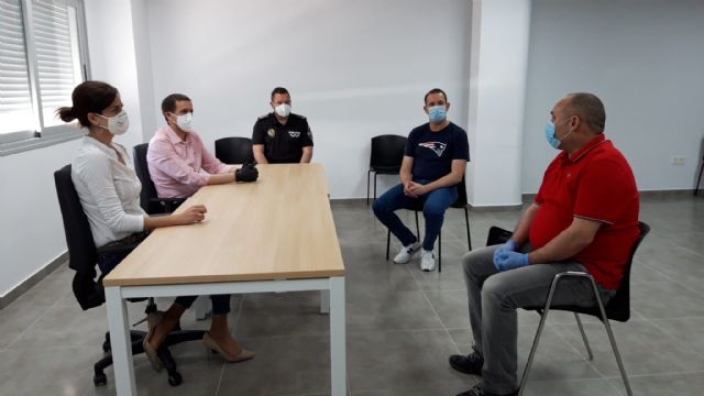 La comunidad islámica de Archena entrega 6.680 € para la lucha contra el COVID19