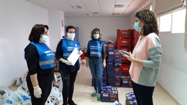Más de 1.800 familias atendidas y unos 50.000 kilos de alimentos obtenidos son los principales datos de la Despensa Municipal Solidaria