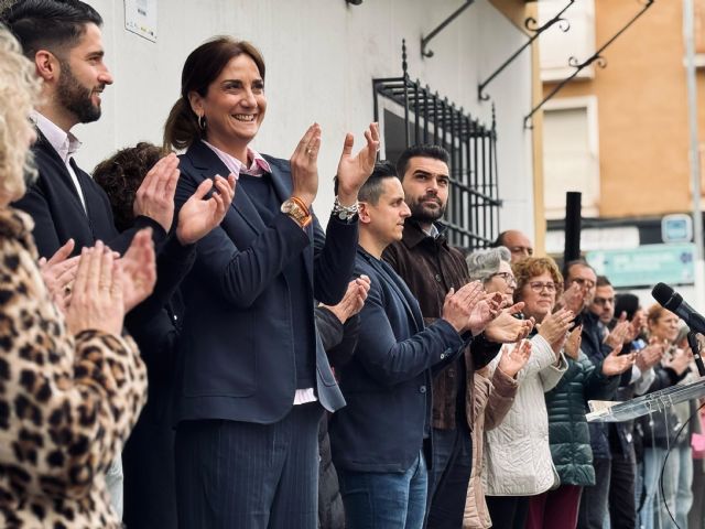 La alcaldesa de Archena lee el manifiesto por el Día Internacional de la Mujer