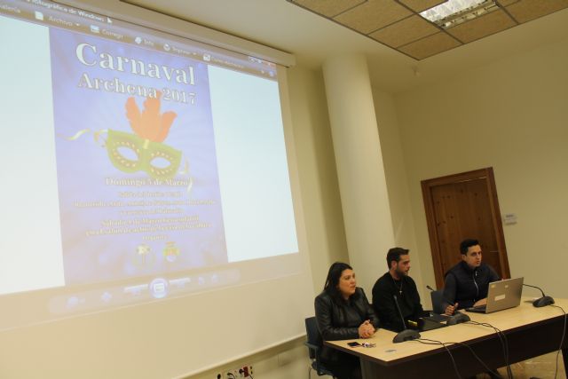 Presentado el cartel del próximo desfile de carnaval de Archena que este año cuenta con 13 comparsas participantes