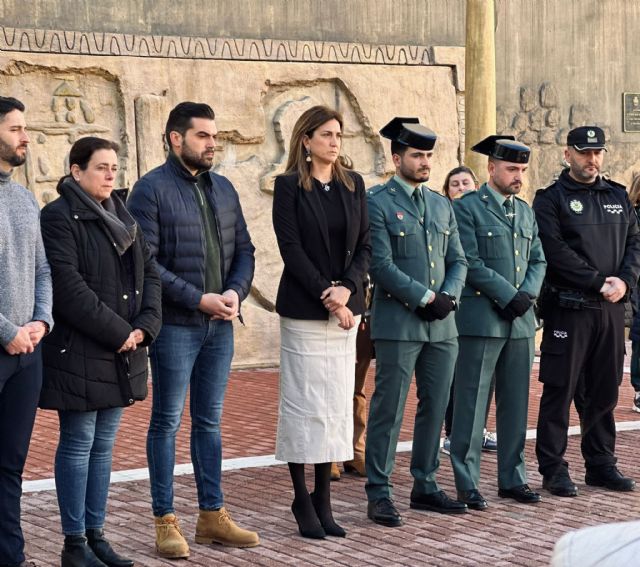 Minuto de silencio también en Archena por los dos guardias civiles asesinados
