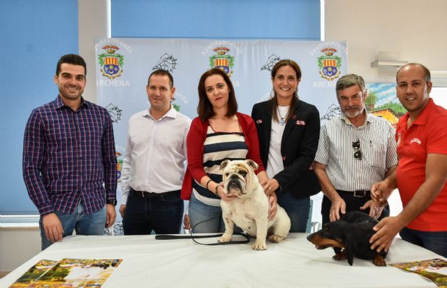 I Concurso Nacional de Razas Caninas con pedigree