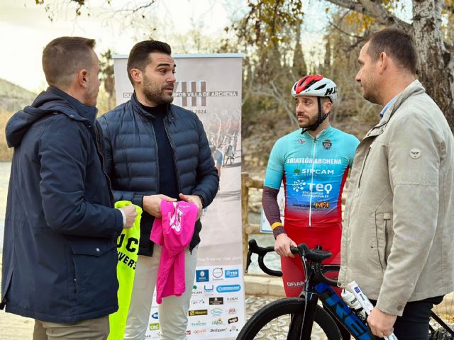Archena abre la temporada de Triatlón con el VIII Campeonato Regional de Duatlón por Equipos