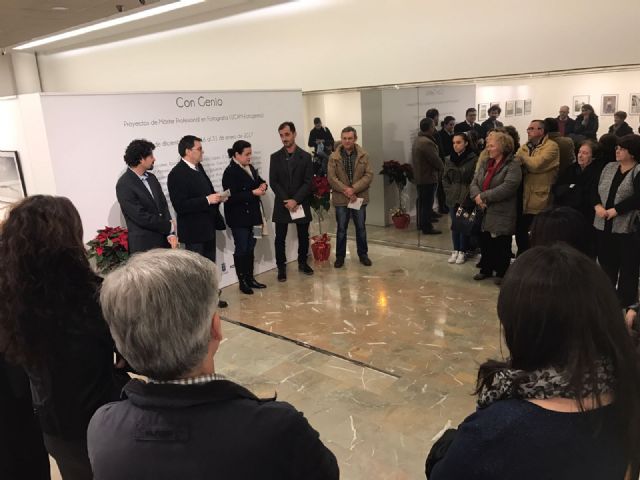 Inaugurada en el Museo de Archena la muestra de fotografia 'Con Genio'