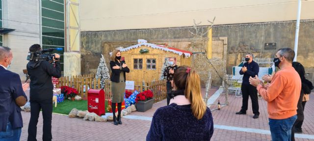 Aplauso de los hosteleros de Archena a la Alcaldesa para agradecer las medidas puestas en marcha para ayudar al sector