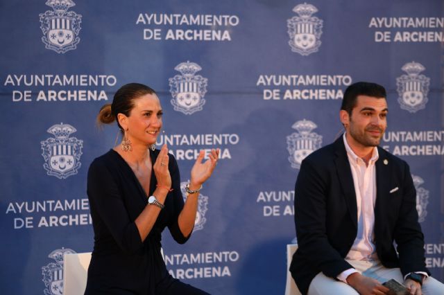 Patricia Fernández pone en valor las fiestas del Corpus de Archena y su potencial 'por contribuir a fortalecer el turismo local'