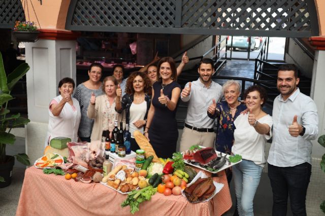 En marcha el programa municipal ´Mercado Activo´ donde habrá música, ocio y cultura