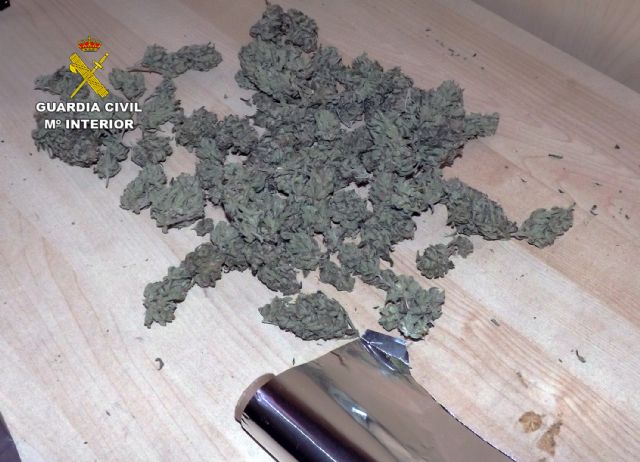 La Guardia Civil desmantela un punto de venta de droga al menudeo en Archena