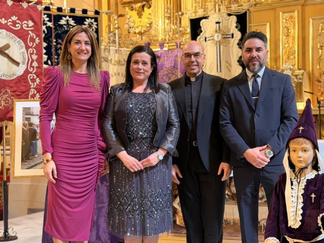 Archena abre su Semana Santa con un emotivo pregón de Carmen Alcolea en San Juan Bautista