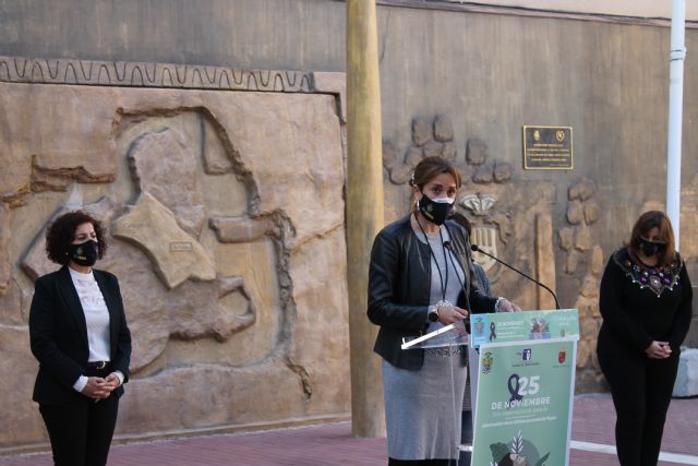 La Alcaldesa de Archena asegura que 'todos los días del año deberían ser 25 de noviembre'