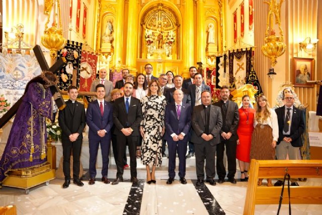 Patricia Fernández asiste al Pregón de la Semana Santa de Archena a cargo de Alfonso García, cofrade de la tricentenaria Hermandad de Nuestro Padre Jesús Nazareno