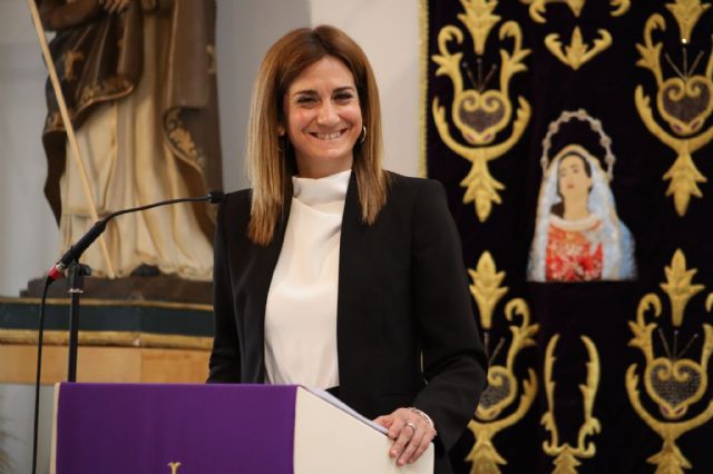 Patricia Fernández anuncia la Semana Santa de San Ginés con un pregón muy aplaudido, cargado de emoción y espiritualidad