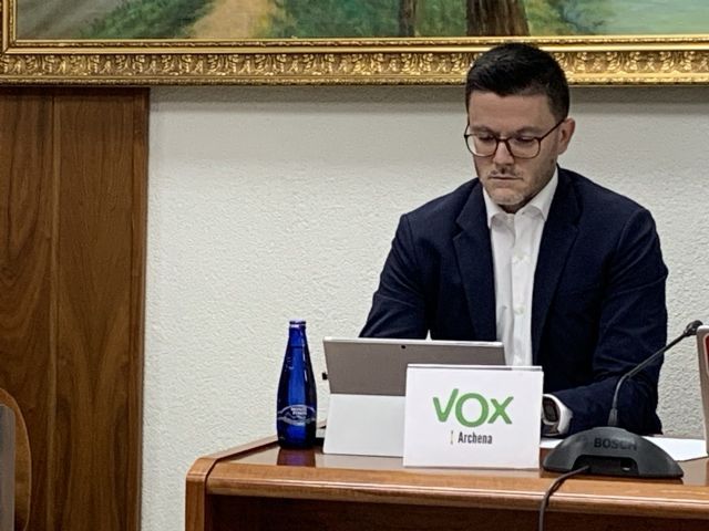 VOX Archena denuncia la ilegalidad de la subida de la plusvalía municipal aprobada por el PP