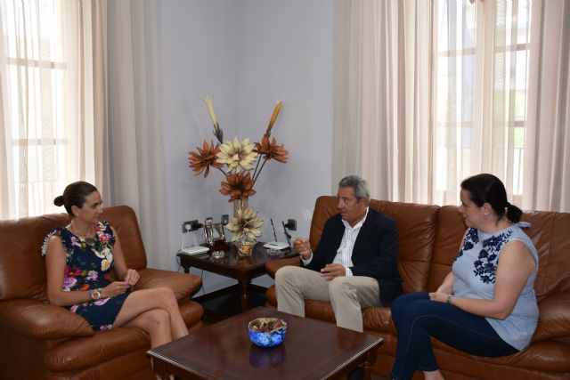 Visita Consejero de Hacienda a Archena