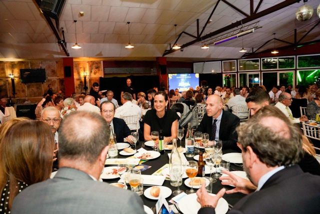 La Gala de la Empresa y el Comercio premia la excelencia y el compromiso de 15 empresarios de Archena