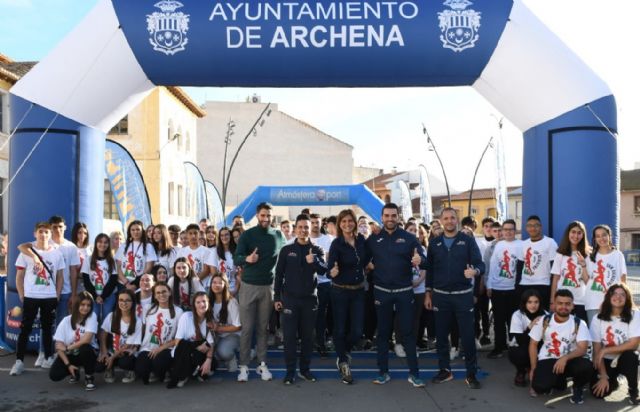 Kevin Gallegos y Andrea Marco ganadores absolutos de la San Silvestre archenera 2022
