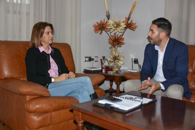 El reelegido Presidente del Cabildo Superior de Cofradías de Archena informa a la Alcaldesa de los nuevos cargos de Semana Santa para 2020
