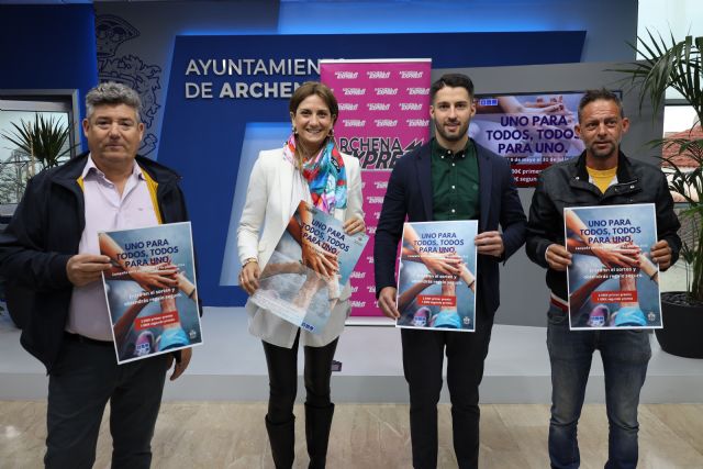 La alcaldesa de Archena presenta la campaña ´Todos para uno y uno para todos´, enmarcada en las actuaciones para promover el comercio de proximidad