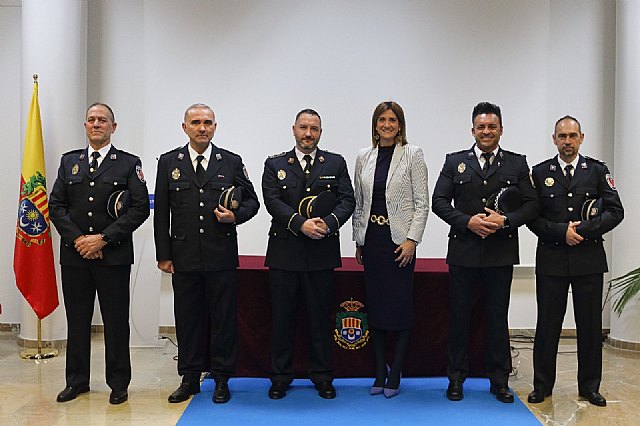 Patricia Fernández preside la toma de posesión de José Velasco como comisario principal de la Policía Local de Archena