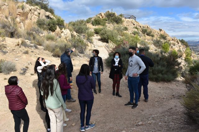 Un grupo de alumnos del IES Dr. Pedro Guillén de Archena reforestarán el Monte Ope, un icono típico de la población