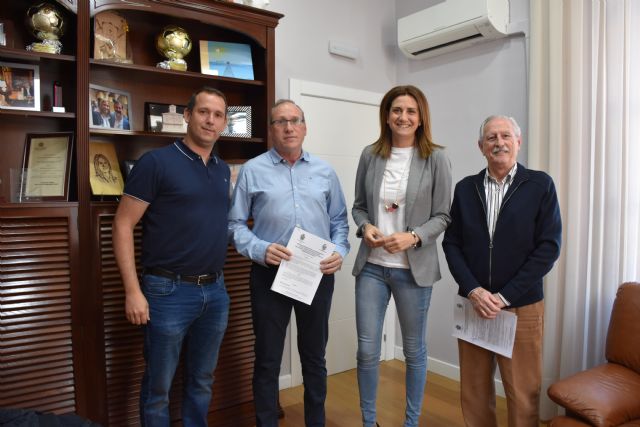 La Alcaldesa de Archena firma dos convenios de colaboración con dos importantes clubs deportivos locales