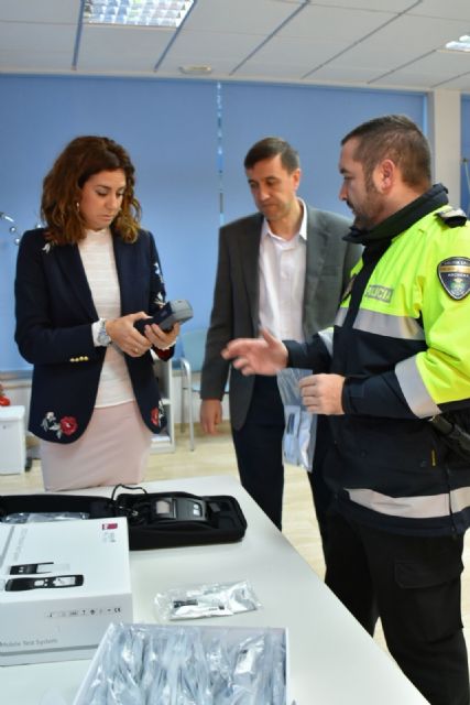 La Policía Local de Archena incorpora a su infraestructura el nuevo aparato del 'drogotest' para la detección de drogas