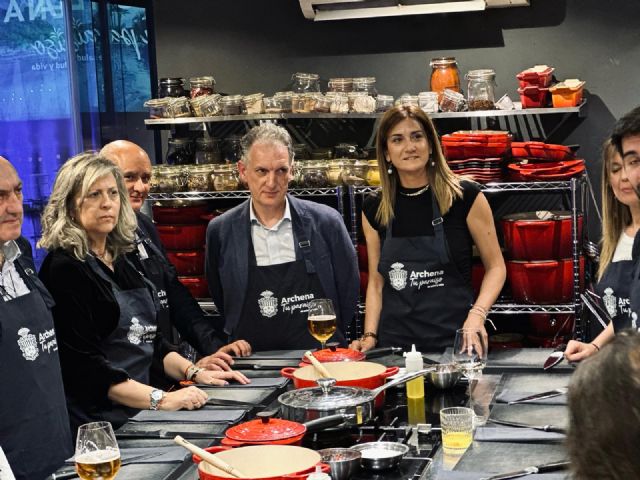 Archena presenta en Madrid su oferta turística con un formato novedoso y divertido al estilo 'Máster Chef'