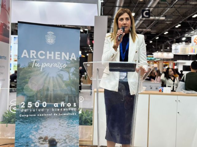 La alcaldesa de Archena presenta la oferta turística de la ciudad en FITUR ante más de 100 agencias de viaje del país