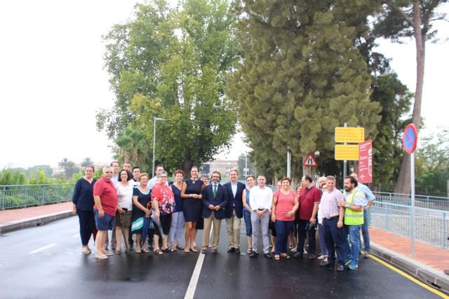 Finalizan las obras de mejora de la seguridad vial en la avenida Mario Spreáfico de Archena